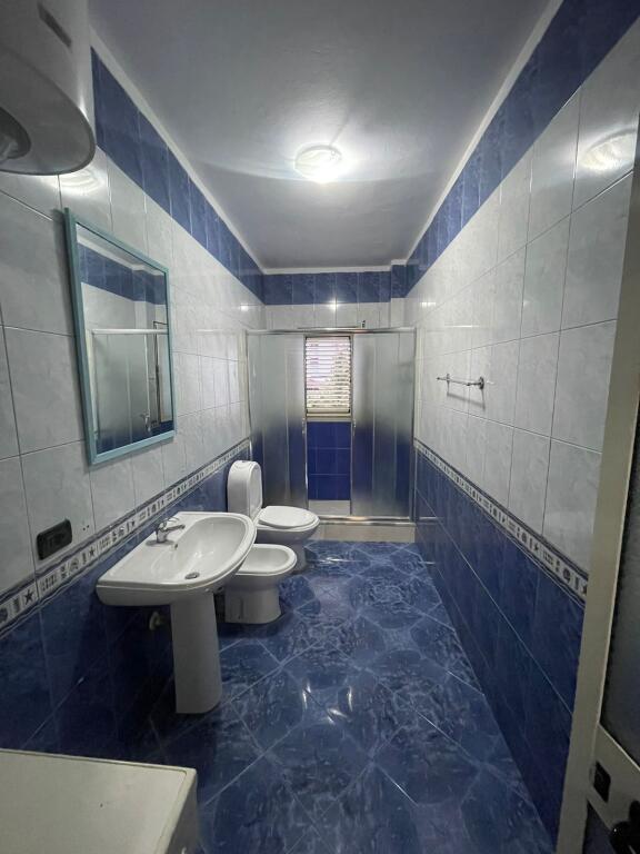 For rent: Villa 2+1+Balcony, 2nd floor, 100 m², 600 € (irfan tomini)