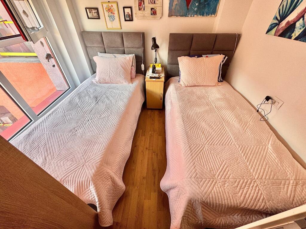 Appartamento in Vendita: 2 Camere da Letto + Balcone 📍Ali Demi – (Mangalem 21) || 129,500€
