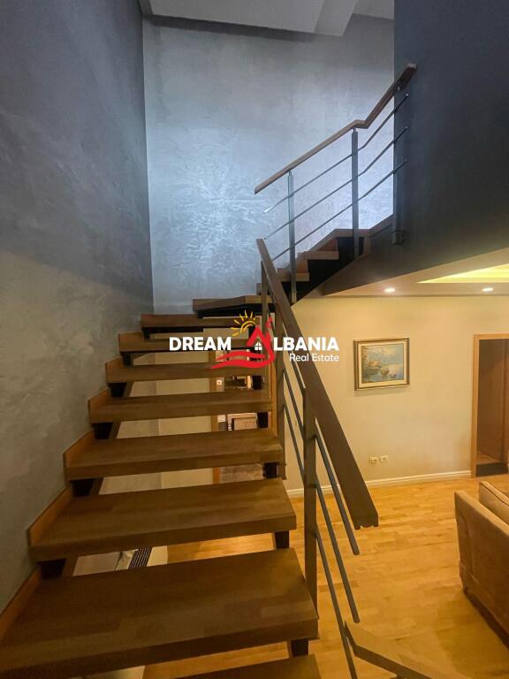 Duplex in affitto in una villa a 3 piani in Via Jordan Misja, vicino a Gener 2 a Tirana (ID 4251382)