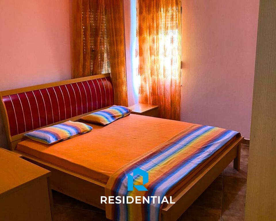 Ne Fresk Jepet Me Qira Apartament 1+1 I Mobiluar!