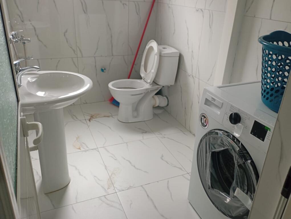 A 1+1 apartment is available for rent on Jordan Misja Street.