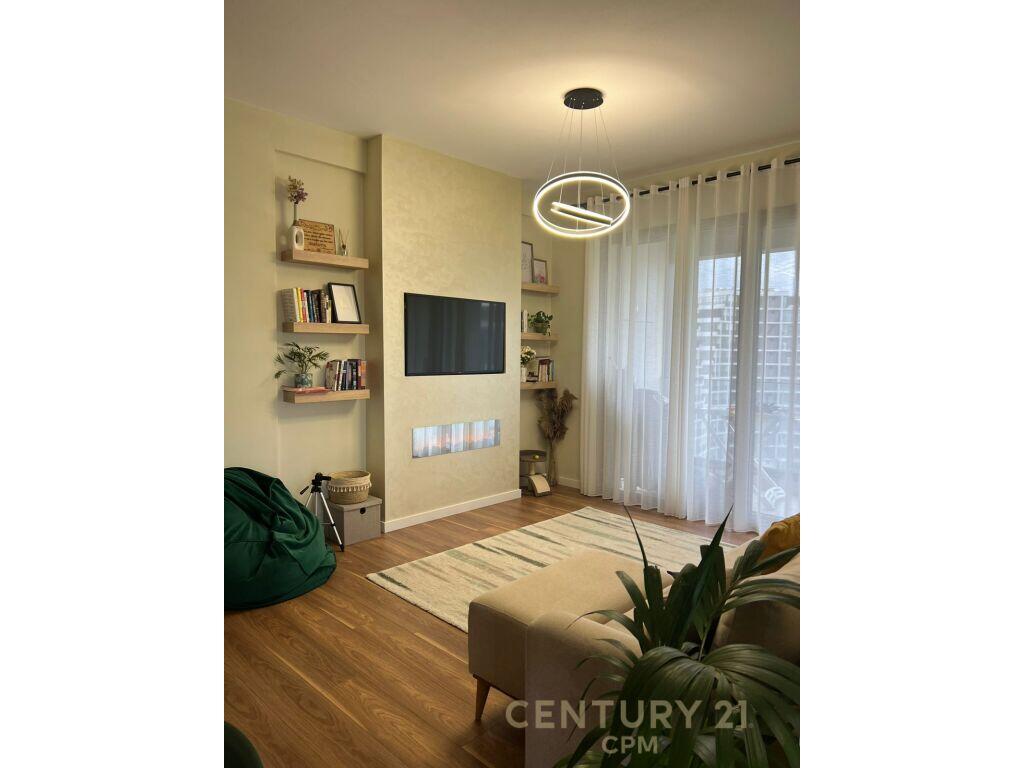 2 Luxurious 2+1+2 Apartments with Parking for Rent– Rruga e Kosovareve, Tirana 
