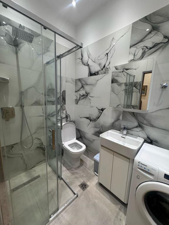 Apartment 2+1+2+veranda for rent, Myslym Shyr near Someg 600 thousand lek.