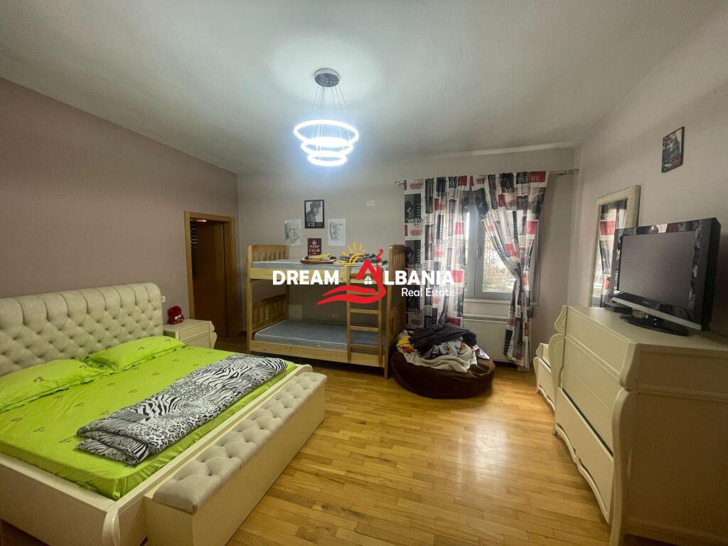 Duplex in affitto in una villa a 3 piani in Via Jordan Misja, vicino a Gener 2 a Tirana (ID 4251382)