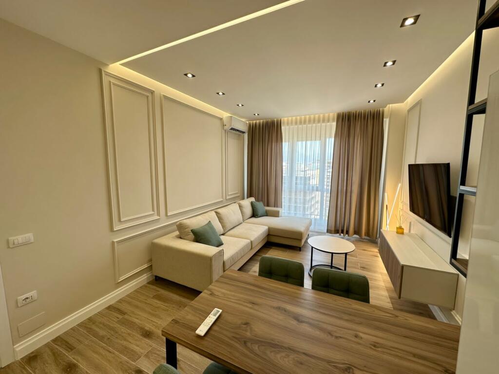 Apartament 1+1 me qira tek Fusha e Aviacionit