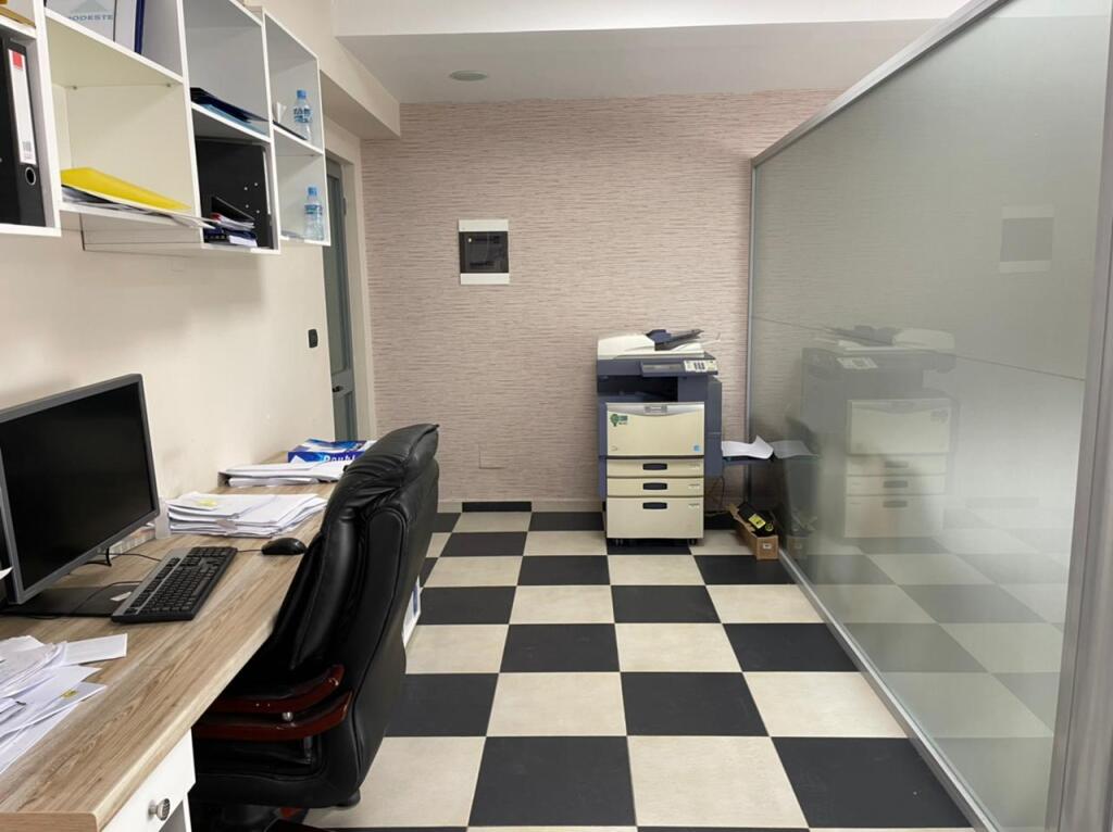 Business space for rent in Wilson Square.