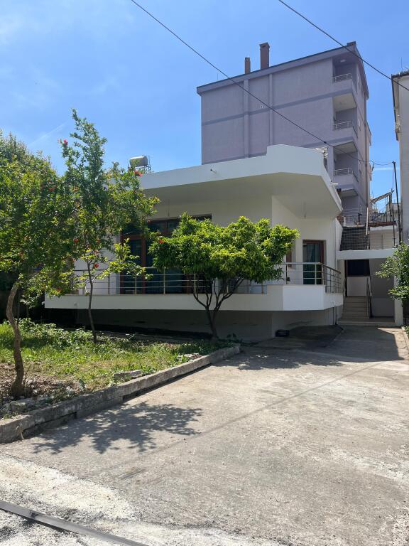 Private House for Sale – Shkozë, near the Tom Doshi Complex