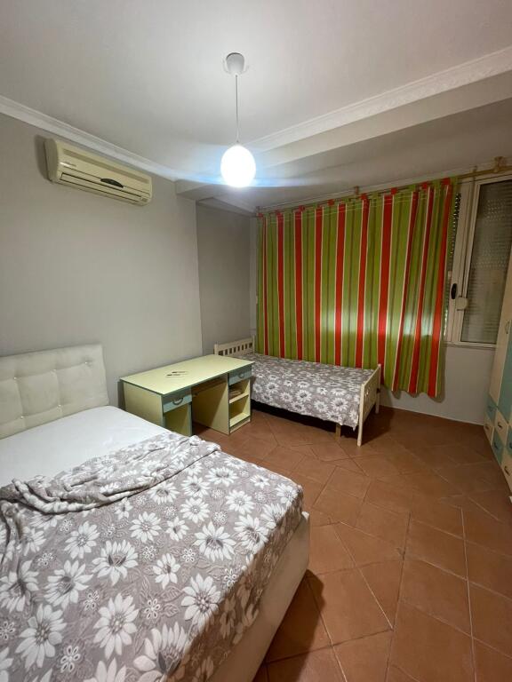 For rent: Villa 2+1+Balcony, 2nd floor, 100 m², 600 € (irfan tomini)