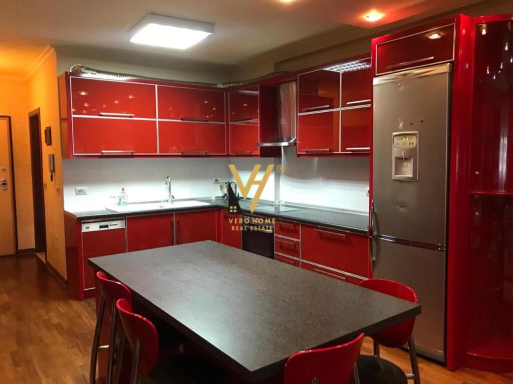 DUPLEX APARTMENT 2+1+BALCON FOR RENT NEAR THE FORMER EXHIBITION TODAY 700 EURO