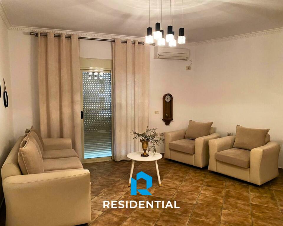 Ne Fresk Jepet Me Qira Apartament 1+1 I Mobiluar!