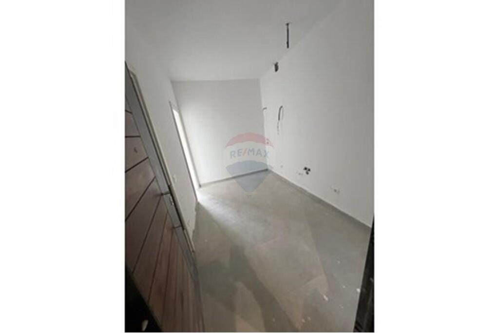 1+1 apartment for sale at Myslym Shyri