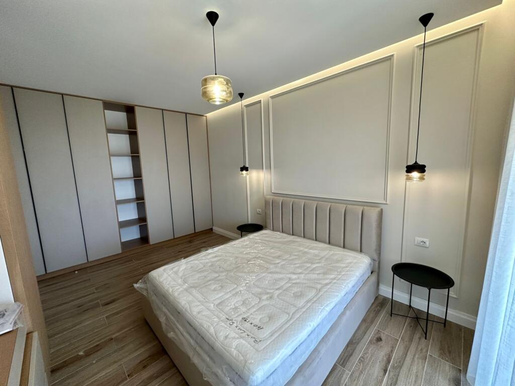 Apartament 1+1 me qira tek Fusha e Aviacionit