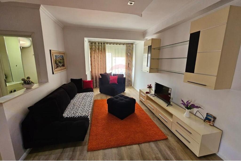 For sale, 2+1 apartment, Fresku, Tirana