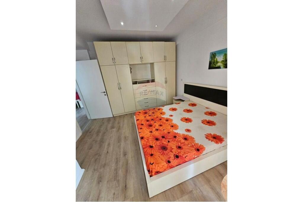 For sale, 2+1 apartment, Fresku, Tirana