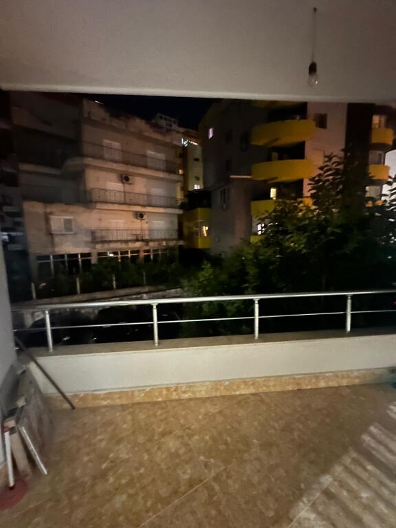 2+1, furnished, zoo garden, 550 euros