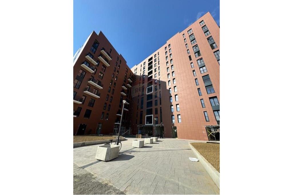 APARTMENT 2+1+2 FOR SALE with 1 ORBITAL PARKING SPACE!