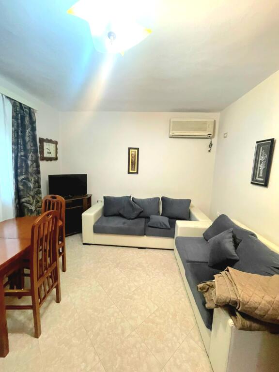 Apartament 2+1 me qira 21 dhjetori 480 €