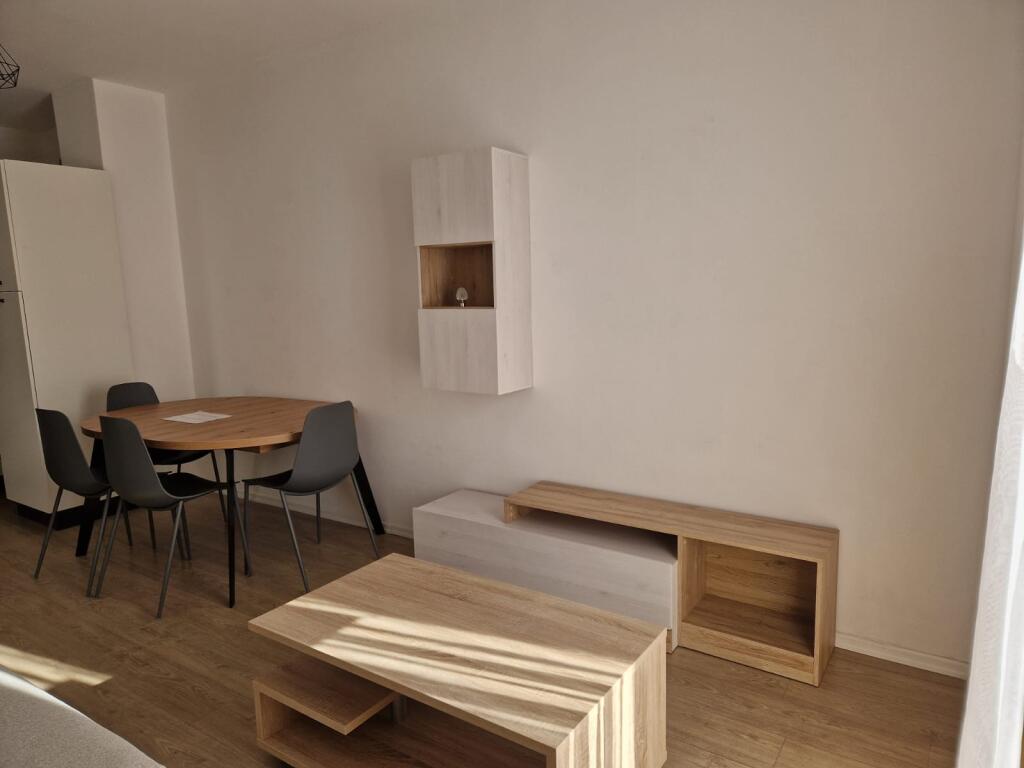 Appartamento 1+1 in affitto presso Univers City