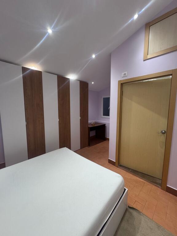 Apartment 2+1+2+veranda for rent, Myslym Shyr near Someg 600 thousand lek.
