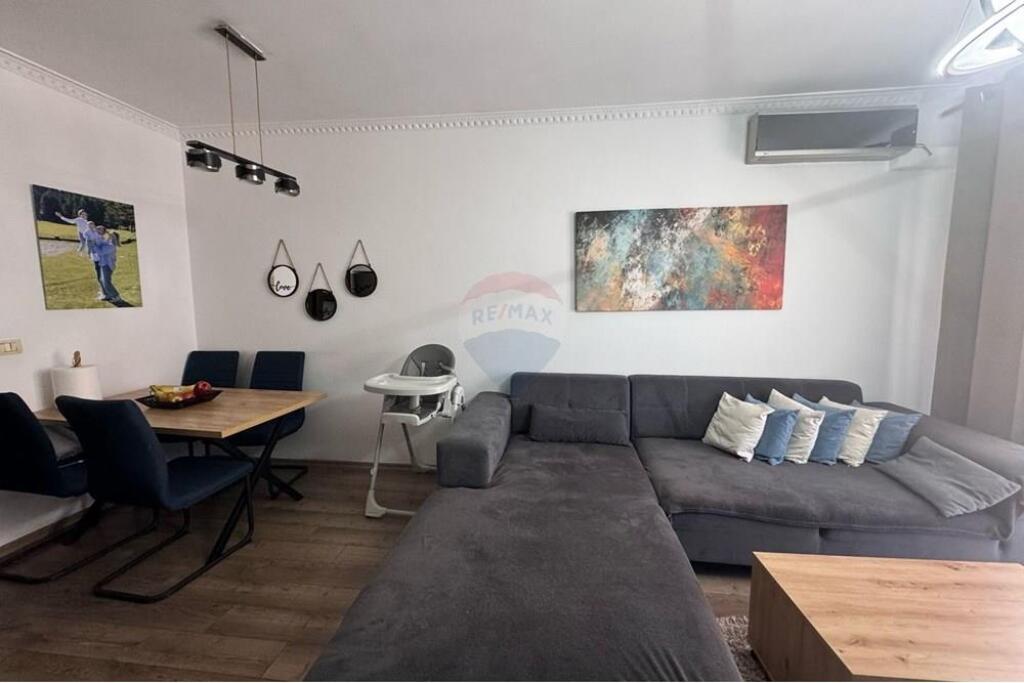 Apartment 2+1+2 for sale near Restaurant Fresku.