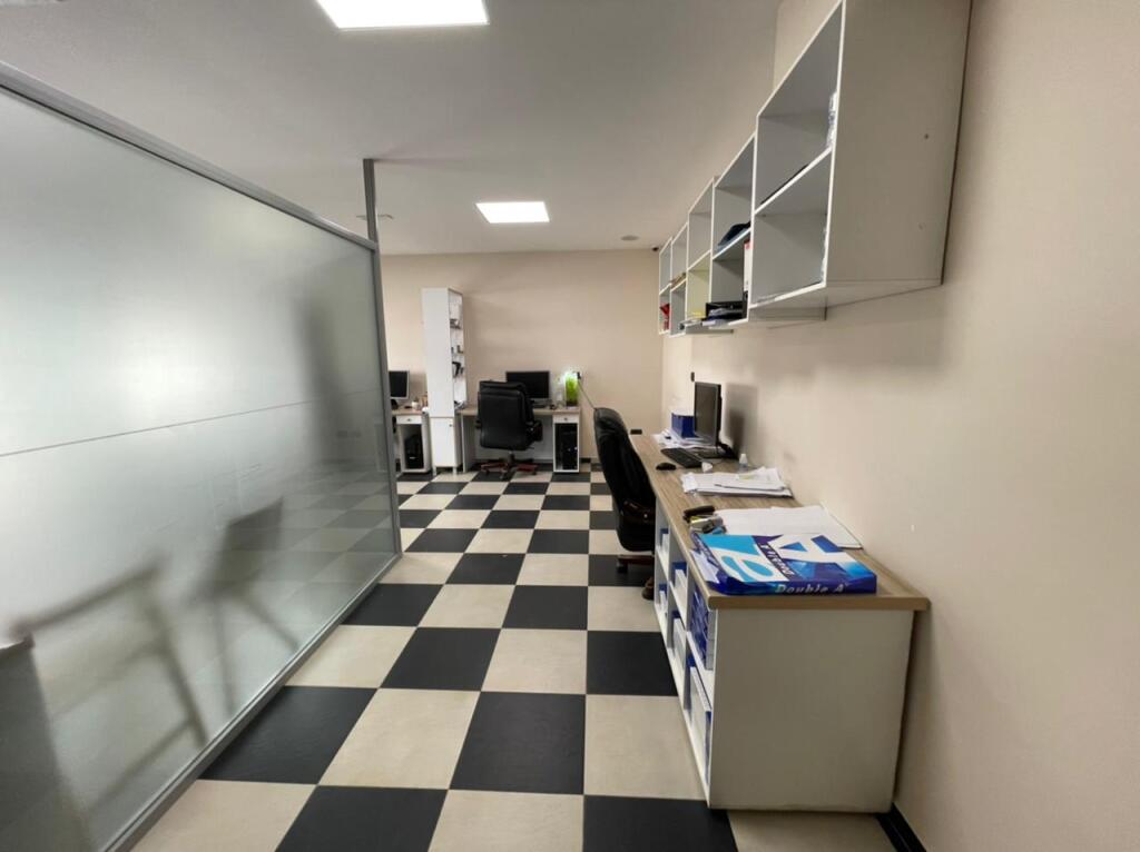 Business space for rent in Wilson Square.
