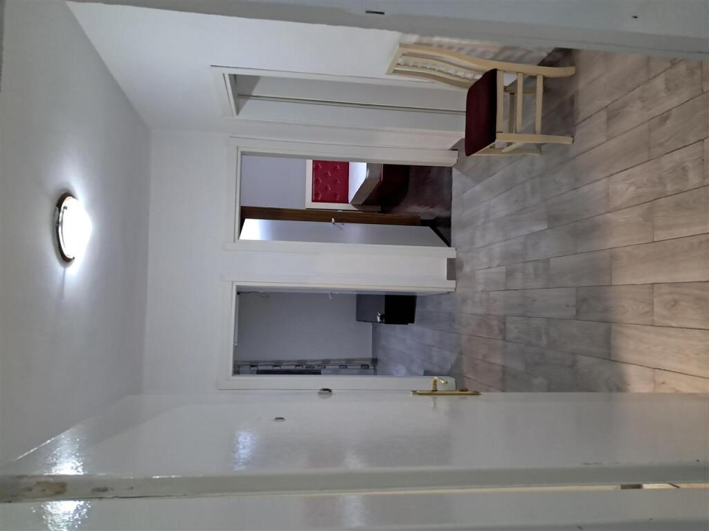 2+1 apartment for rent Ali Demi, 1 May school