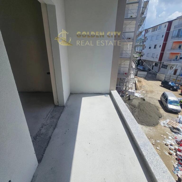 VENDESI APPARTAMENTO 1+1 | Residenza Orientale – GOLEM | Vista sulla PISCINA | 82.000€