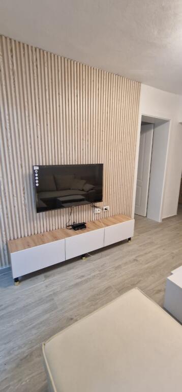 Apartment 2+1 for rent, Durres Street 550 euros.