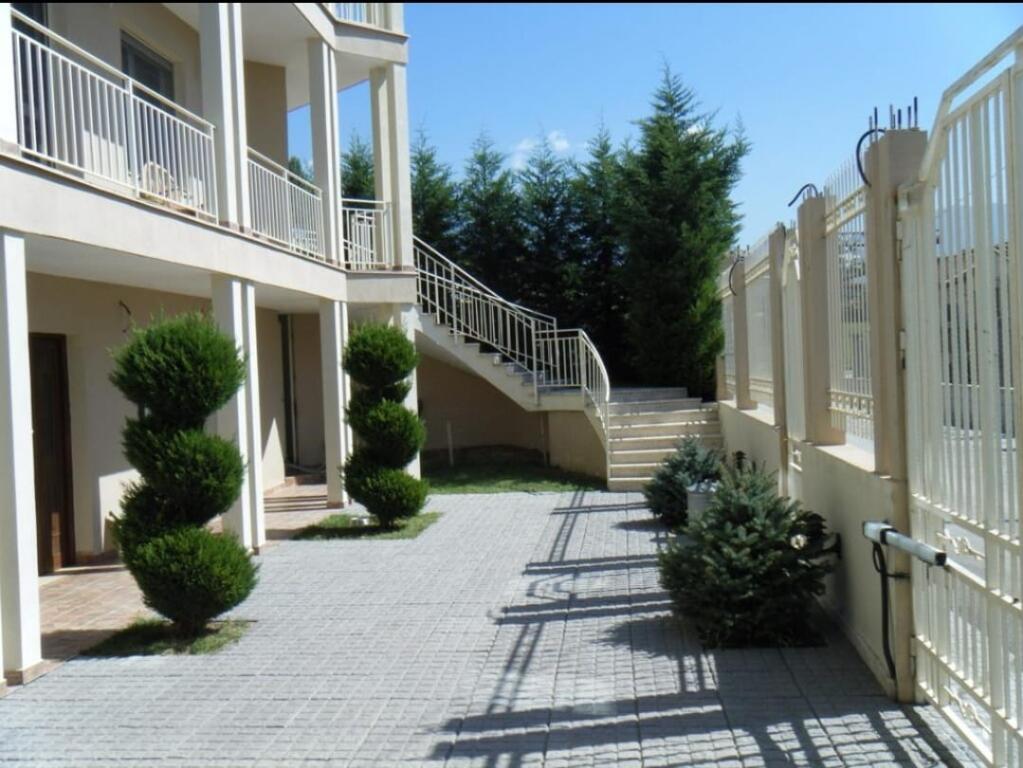 A 3-story villa is for rent next to the Brigades Palace.
