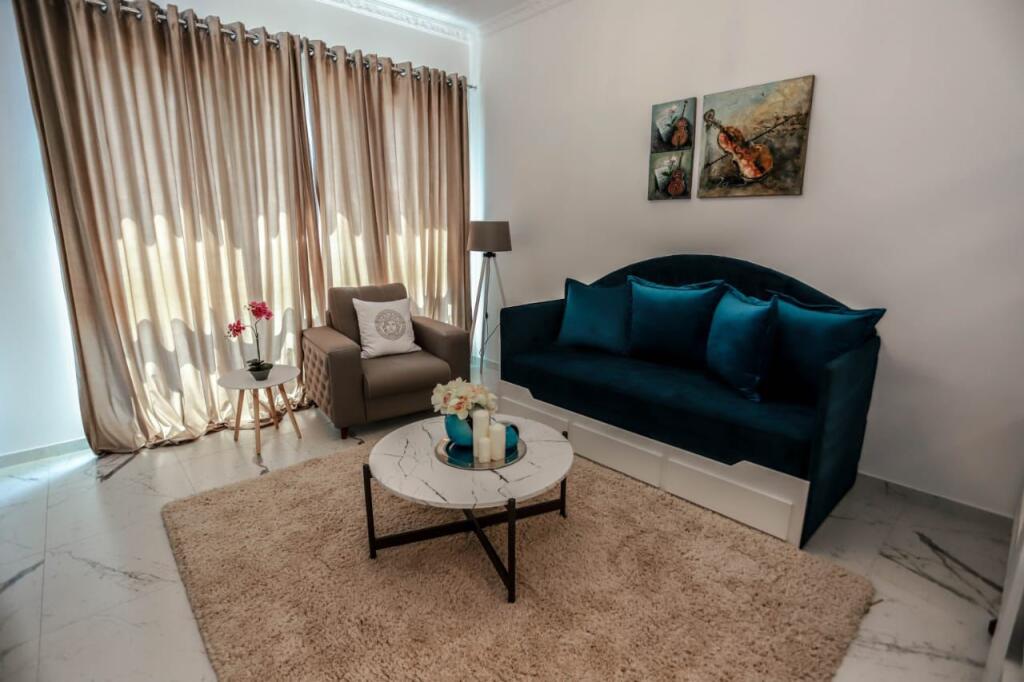 Apartment 1+1 for rent, Kavaja Street near Square 21, 800,000 lek.