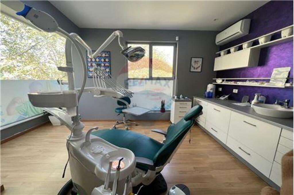 KLINIKE DENTARE E KOMPLETUAR PER QIRA!