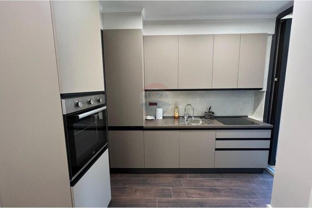 Luxury apartment for rent near Air Albania.