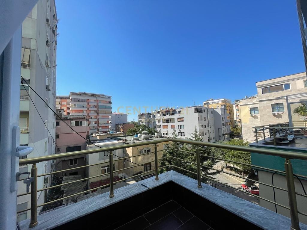 1+1 APARTMENT FOR RENT AT WILLSON SQUARE !! 650 € /Month
