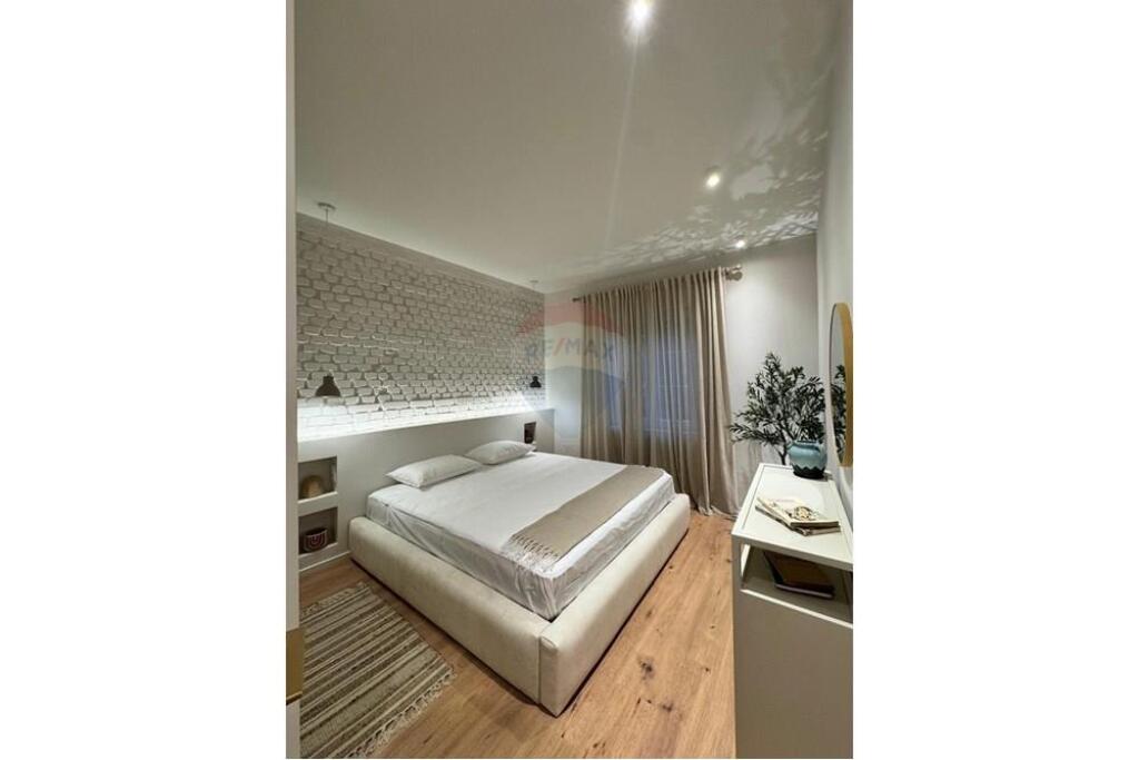 Luxury 2+1 apartment for rent – Myslym Shyri