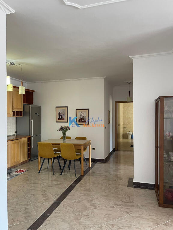 2+1+2 for rent in Bllok