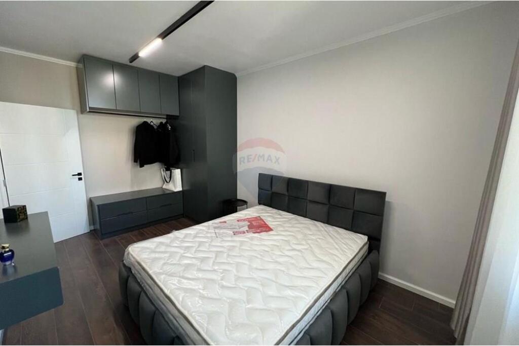 Luxury apartment for rent near Air Albania.