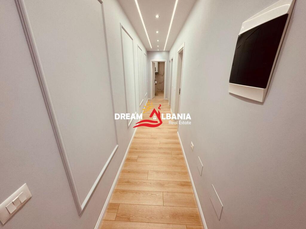 Appartamento 2+1 in vendita in Via Myslym Shyri a Tirana (ID 41211974)