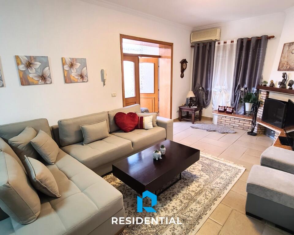 Tek Pazari I Ri, Jepet Me Qira Apartament 2+1 I Mobiluar!