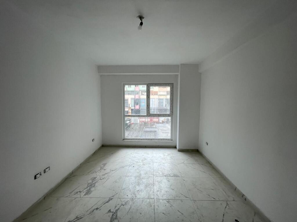 1+1 Apartment for Sale – Aura Complex, Laprakë