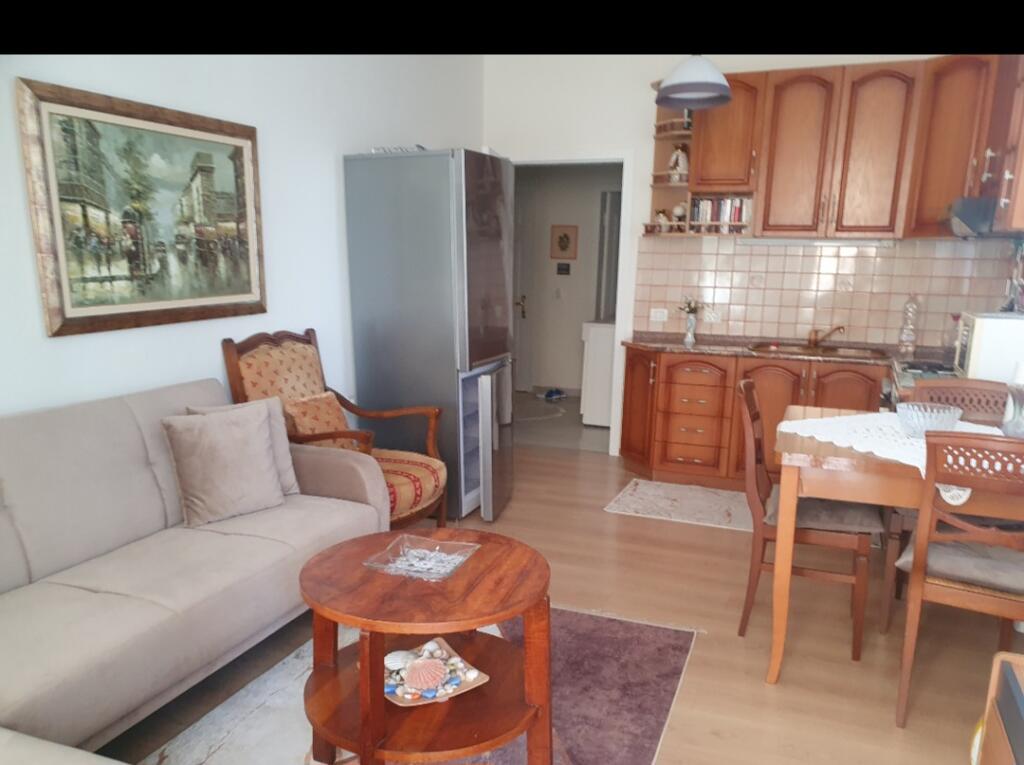 For sale 1+1 apartment Golem (Lis Complex)