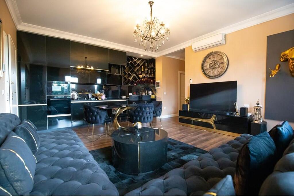 A 2+1 apartment is offered in one of the most exclusive complexes near Tirana, "Joy Residences."