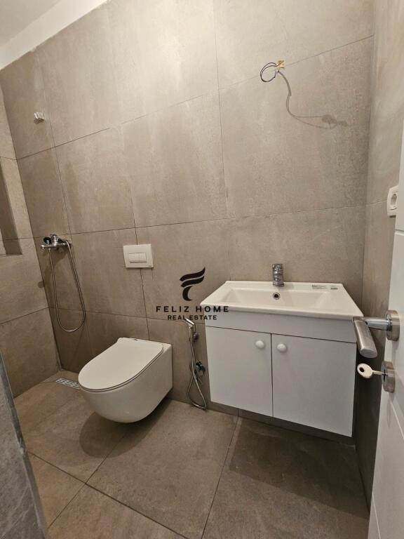 STUDIO FOR SALE 31 M2 CENTER 93,000 EURO