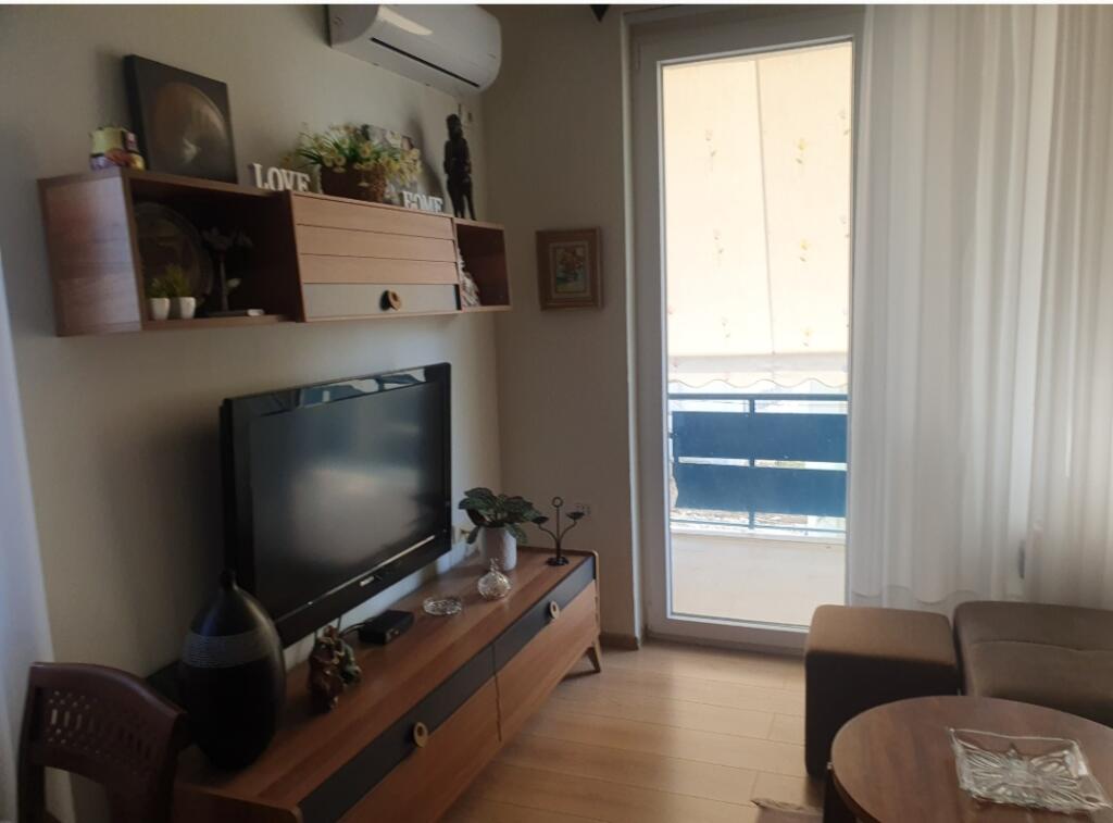 For sale 1+1 apartment Golem (Lis Complex)