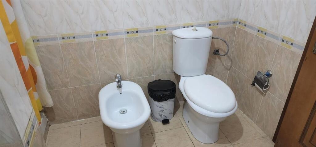 Jepet apartament 2+1 me qera ne Don Bosko perballe Shkolles Vace Zela 