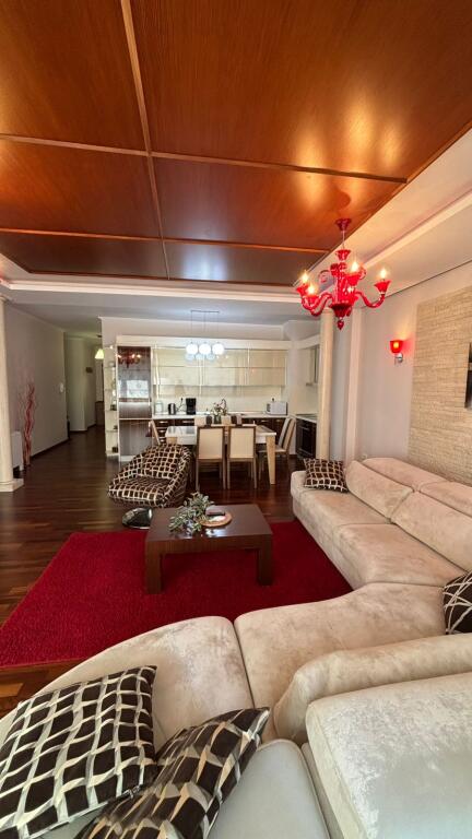 Jepet me Qira Apartament 2+1+2 – Pranë Stadiumit Air Albania