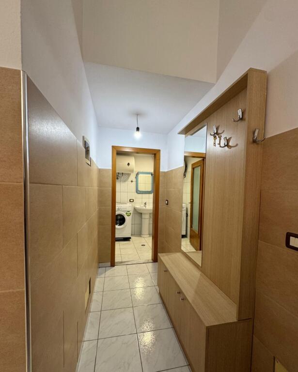 Apartment 1+1 for rent, 5 Maj near Big Market (Gaqo Vakeflli street) 350,000 lek.