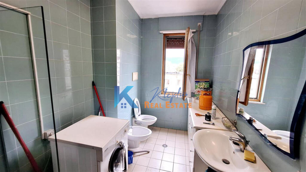 1+1 apartment for rent on Barrikadave Street, near Sami Frasheri High School.