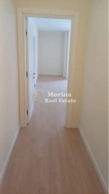Rent apartment 2+1 with balcony, Hoxha Tahsim Street, 600 euros/month - 0694050132