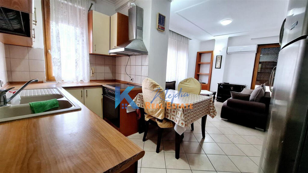 1+1 apartment for rent on Barrikadave Street, near Sami Frasheri High School.