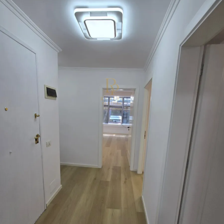 🔑2+1 Apartment for Sale near the German Hospital | Kavaja Street!